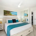 Ultiqa Burleigh Mediterranean Resort